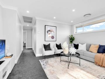 Double storey home in a prime location!