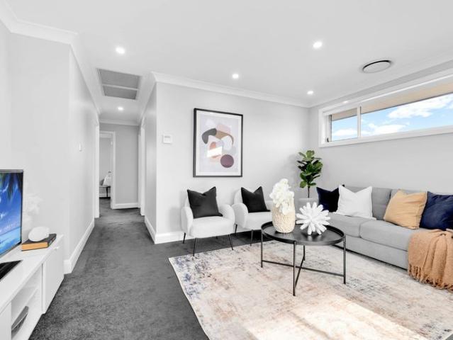 Double storey home in a prime location!