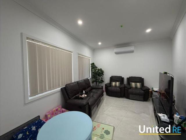 Double Storey House Close to Everything