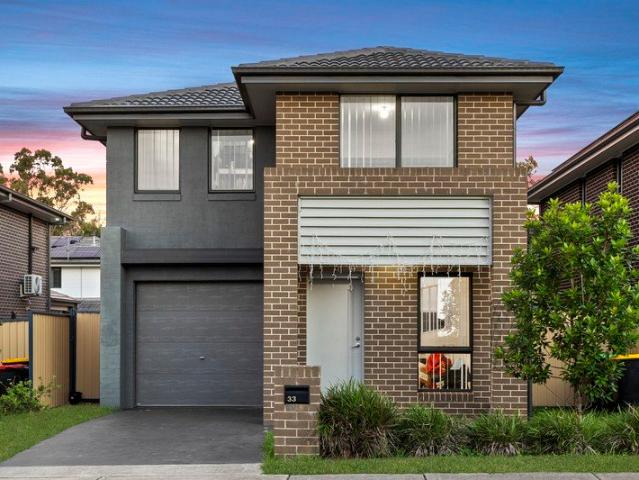DOUBLE STOREY RESIDENCE IN PRIME LOCATION IDEAL FOR FAMILIES OR INVESTORS