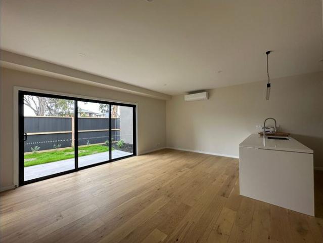 Double Storey Sensation Boasts An Exceptional Lifestyle!