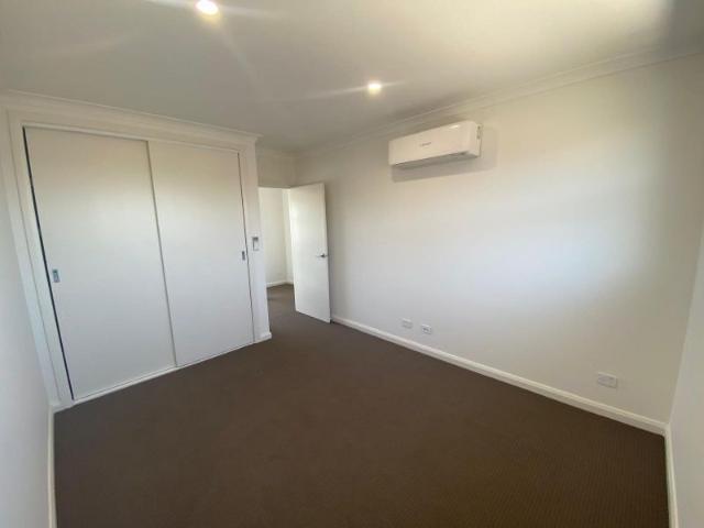 Double Storey Townhouse with Year Round Comfort