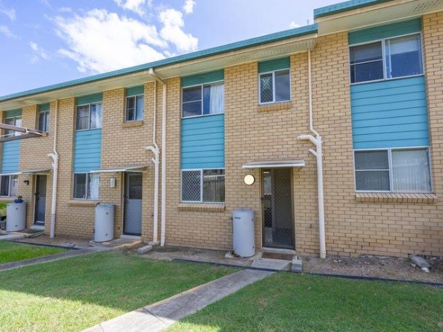 DOUBLE STOREY TOWNHOUSE WITHIN MINUTES OF THE CITY CENTRE