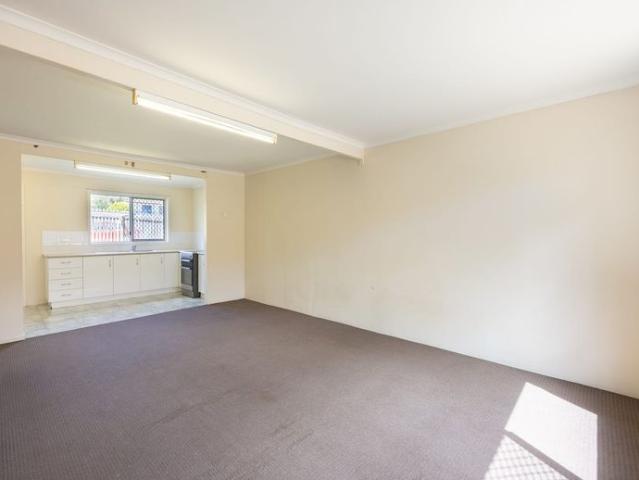 DOUBLE STOREY TOWNHOUSE WITHIN MINUTES OF THE CITY CENTRE