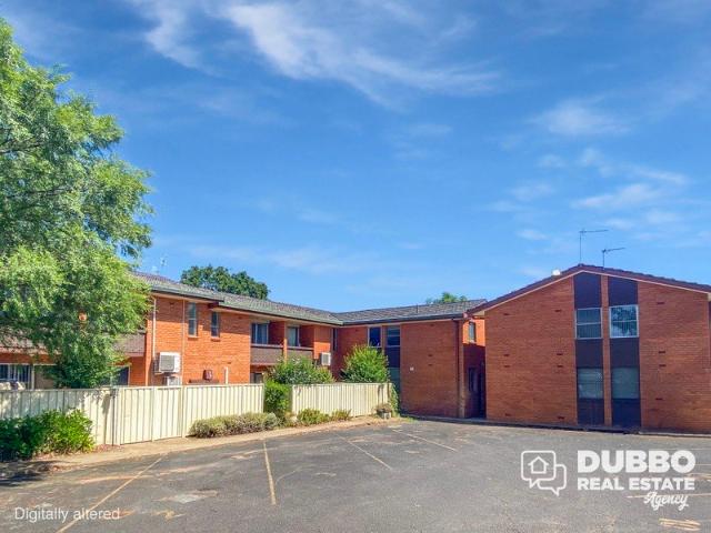 DOUBLE STOREY UNIT IN SOUTH DUBBO