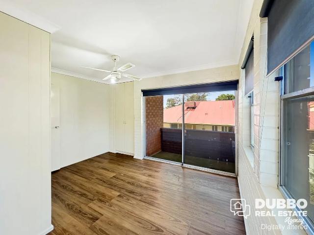 DOUBLE STOREY UNIT IN SOUTH DUBBO