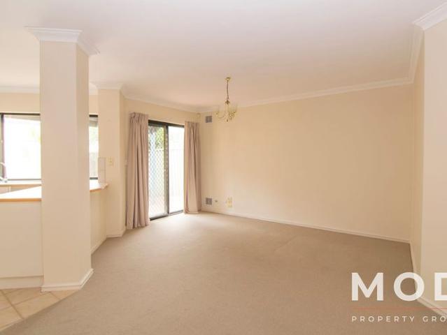 DOUBLE STOREY 3 X 2 VILLA IN FANTASTIC LOCATION