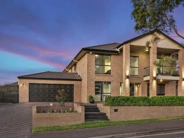 Double Storey 5 Bedroom Family Mansion with Double Garage including One Bedroom Downstairs