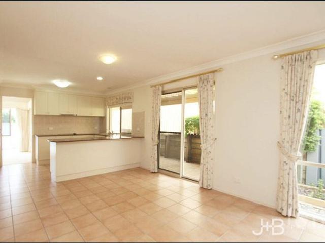Double Story 4 Bedroom House in the Heart of Aspley