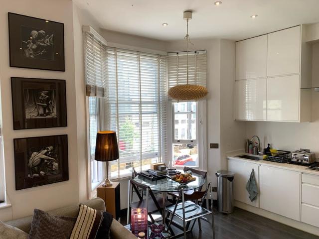Double room available for rent in Queen’s Park