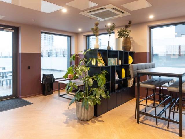 Double Wheelchair Accessible Studio
