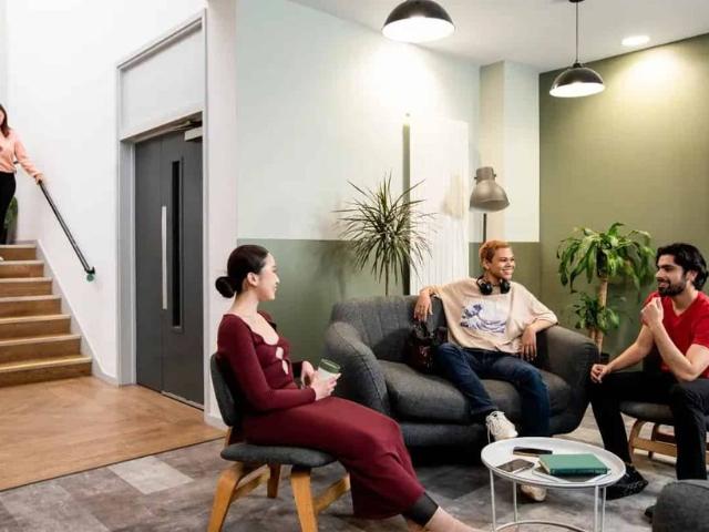 Double Wheelchair Accessible Studio