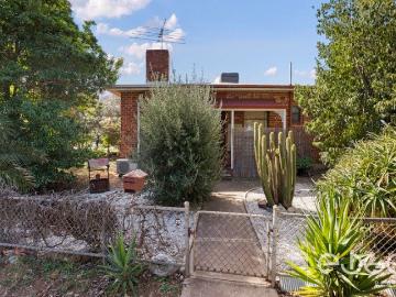 Elizabeth Downs, Adelaide, Uleybury, Playford, South Australia