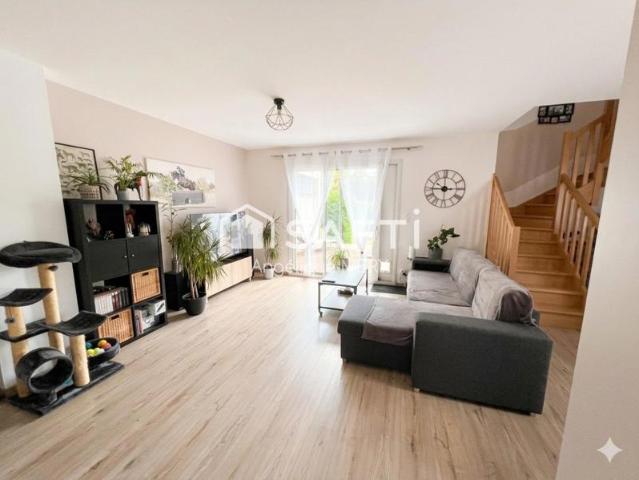 Maison 93m² Plein Sud Tout à pied à Saint Sulpice