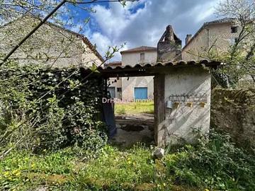 Douelle 46140 Achat / Vente maison 4 pièces t4 au dernier étage parking