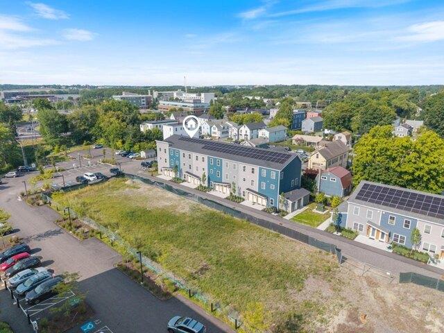 Dougherty Ct Unit,portland, Condo For Sale