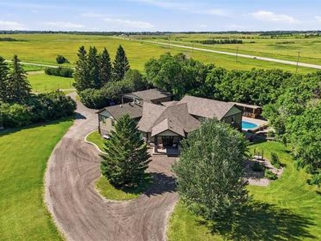 Douglas Acreage At White City, Edenwold Rm No. 158, SK, S4L 5B1 house for sale | Listing ID SK041603 | Royal LePage