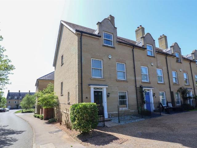 Douglas Court, Ely CB7, 4 bed town house to rent, £2,000 pcm | PrimeLocation