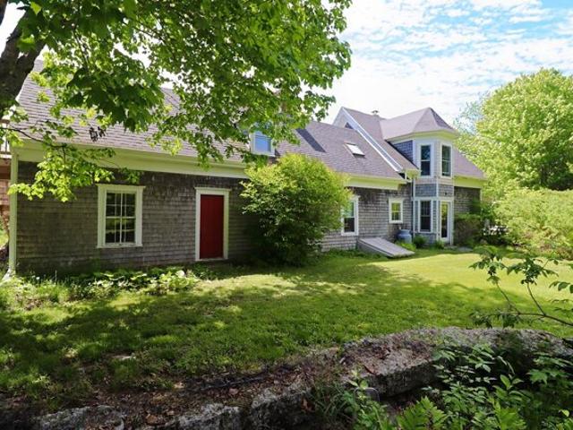 Douglas Hwy, Lamoine, Home For Sale