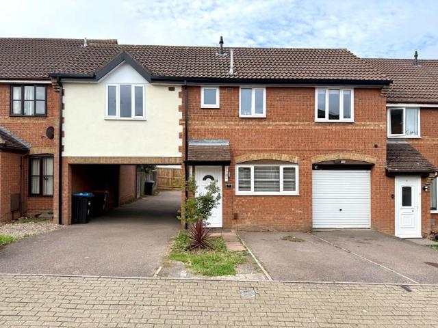 Douglas Place, Oldbrook 3 bed terraced house to rent £1,450 pcm £335 pw