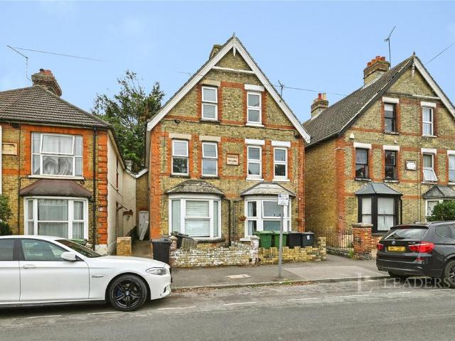 Douglas Road, Maidstone, Kent, ME16 1 bed in a house share to rent £700 pcm £162 pw