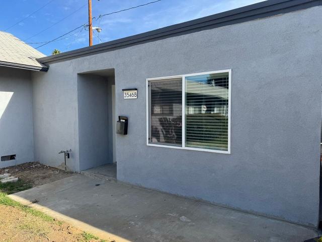 Douglass Apartments 2 Bedroom Apartment for Rent at 3538 Douglass Ave, Riverside, CA 92507 Eastside