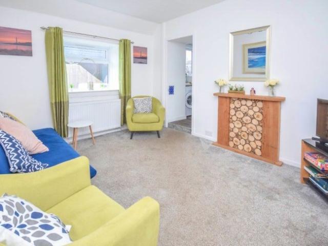 Doune Cottage 20 High Street Edzell, Angus, DD9 7TA