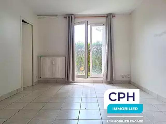 Dourdan 91410 Achat / Vente appartement 1 pièce t1 cave parking
