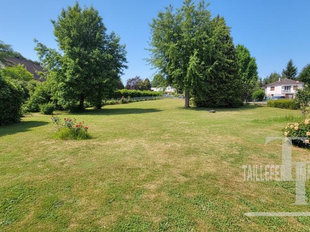 DOURNAZAC 87230 – Maison rénovée avec dépendances, grand 98m² Dournazac