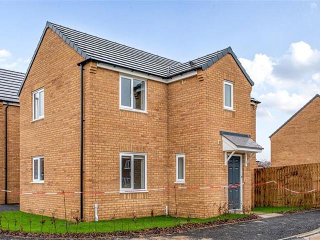 Dovecote Avenue S63, 3 bed detached house to rent, £1,150 pcm | PrimeLocation