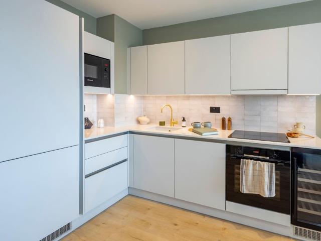Dovecote House, Beaufort Square, Colindale NW9, Studio to rent, £1,995 pcm | PrimeLocation