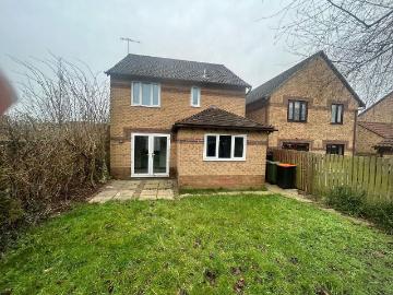 Dovedale, Luton LU2, 1 bed detached house to rent, £1,800 pcm | PrimeLocation