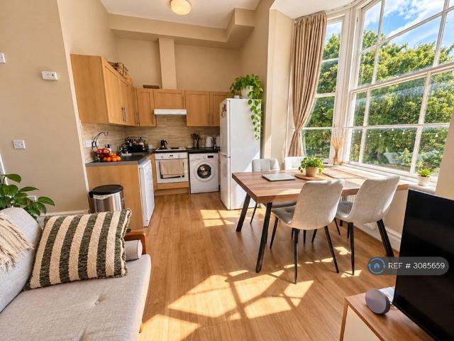 Dover Place, Bristol, BS8 1 bed flat to rent £1,350 pcm £312 pw