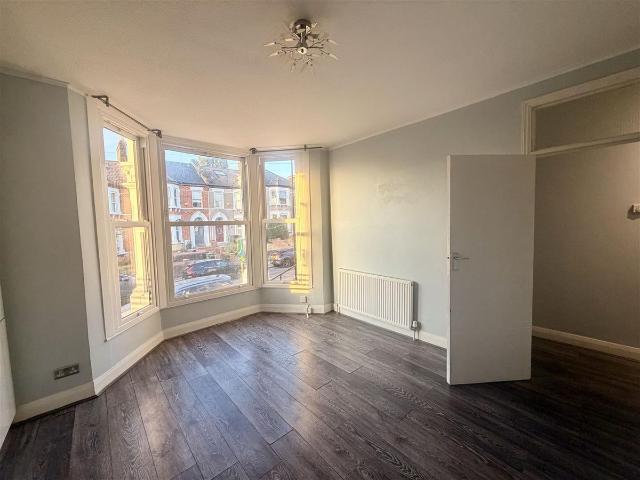 Dowanhill Road, London SE6, 2 bed flat to rent, £1,950 pcm | PrimeLocation