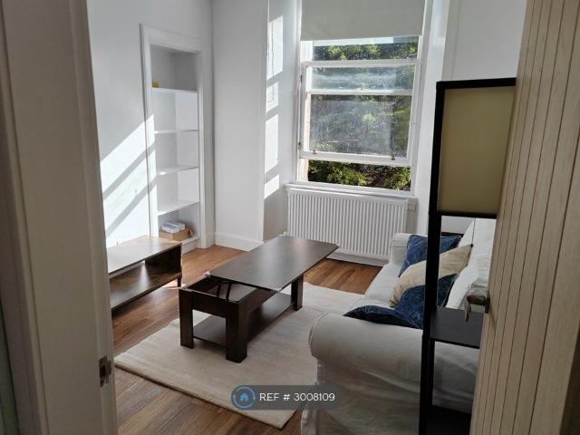 Downfield Place, Edinburgh EH11, 1 bed flat to rent, £1,100 pcm | PrimeLocation