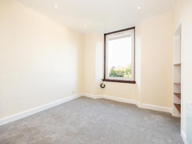Downfield Place, Edinburgh EH11, 1 bed flat to rent, £975 pcm | PrimeLocation