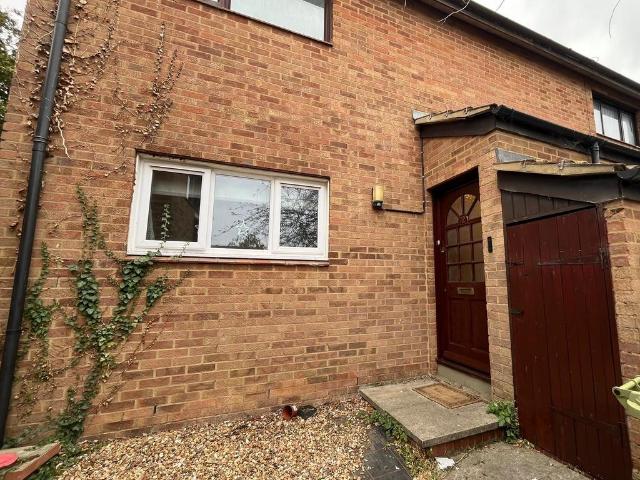 Downland, Milton Keynes, MK8 1 bed house to rent £1,050 pcm £242 pw