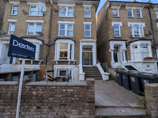 Downs Road, London E5, 4 bed flat to rent, £2,995 pcm | PrimeLocation
