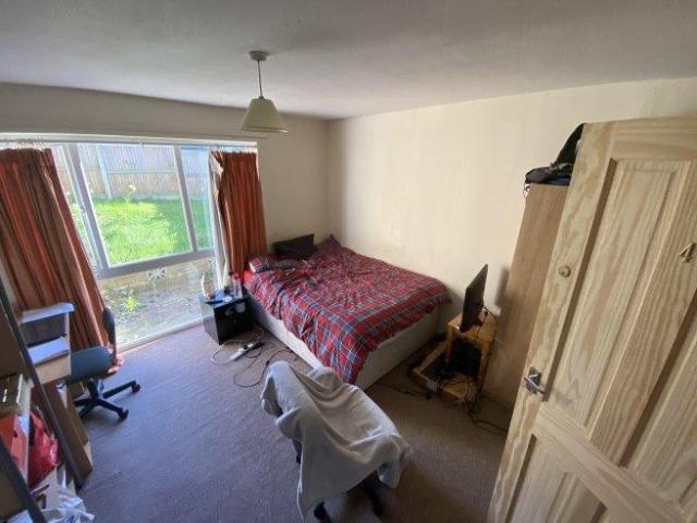DOWNS ROAD 5 bed house share to rent £1,875 pcm £433 pw