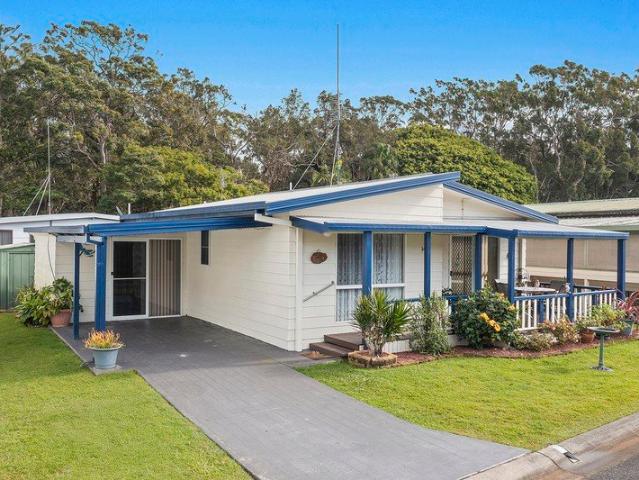 Downsizers' Delight Relaxed Coastal Living in an Over 50's Lifestyle Village
