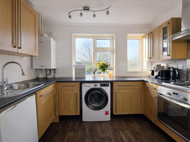 Downside Avenue, Plymouth PL6, 3 bed flat to rent, £975 pcm | PrimeLocation