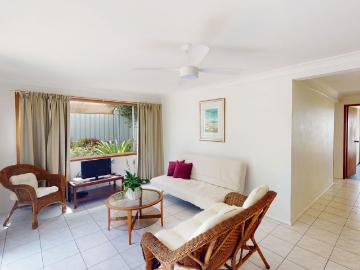 Downstairs Flat Water, Electricity & Internet Included!