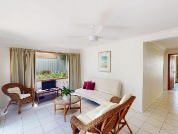 DOWNSTAIRS FLAT Water, Electricity & Internet Included!