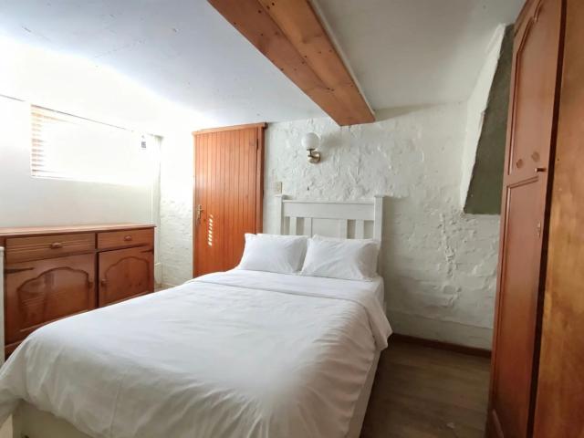 Downstairs Room to Rent with Private Ensuite