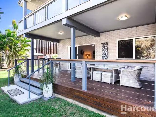 Downstairs 148 Esplanade, POINT VERNON, QLD 4655 Unit for Rent