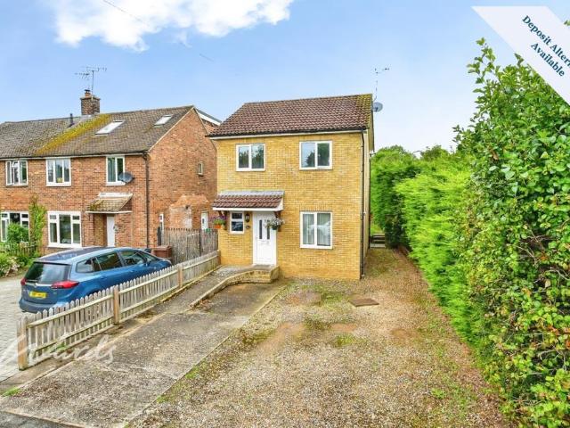 Downsway Charing TN27 3 bed detached house to rent £1,550 pcm £358 pw