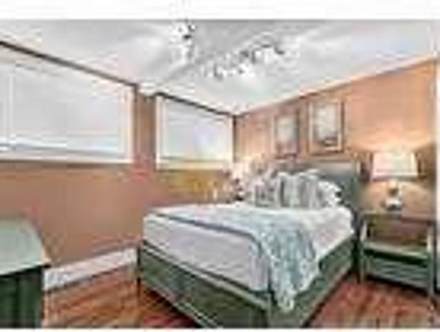 Downtown Asheville 3 bedrooms 3.5h bathrooms home