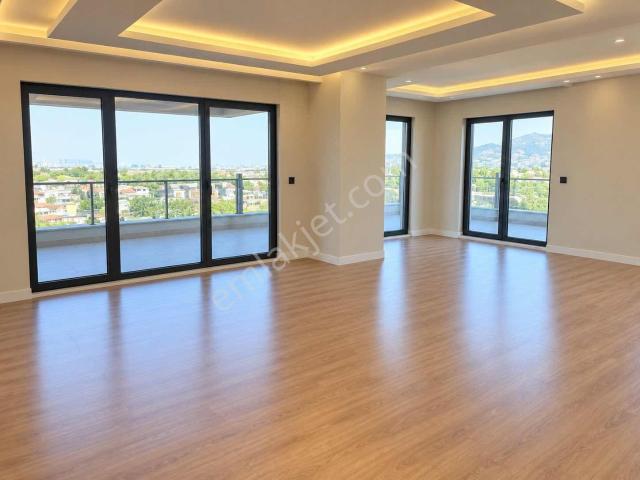 Downtown Bursada 3,5+1 Kiralık Lüks Daire