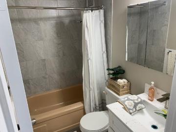 Downtown Edmonton Apartments 1 Bedroom Apartment for Rent at 9835 106 St Nw, Edmonton, AB T5K 1C3 Downtown Edmonton