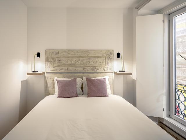 DOWNTOWN MODERN APARTMENTS by Homing